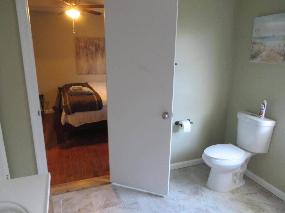 5 Star Atlanta Harsfield Guesthouse College Park Bagian luar foto