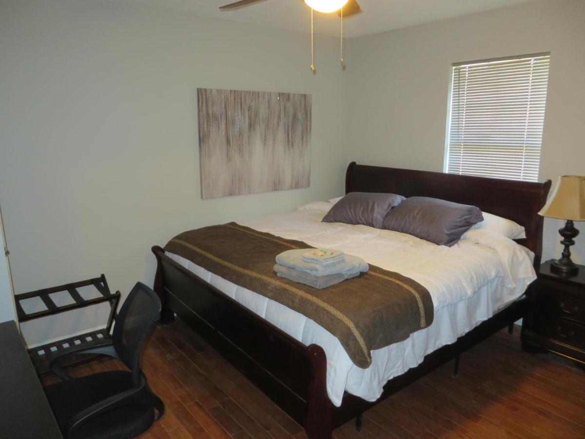 5 Star Atlanta Harsfield Guesthouse College Park Bagian luar foto