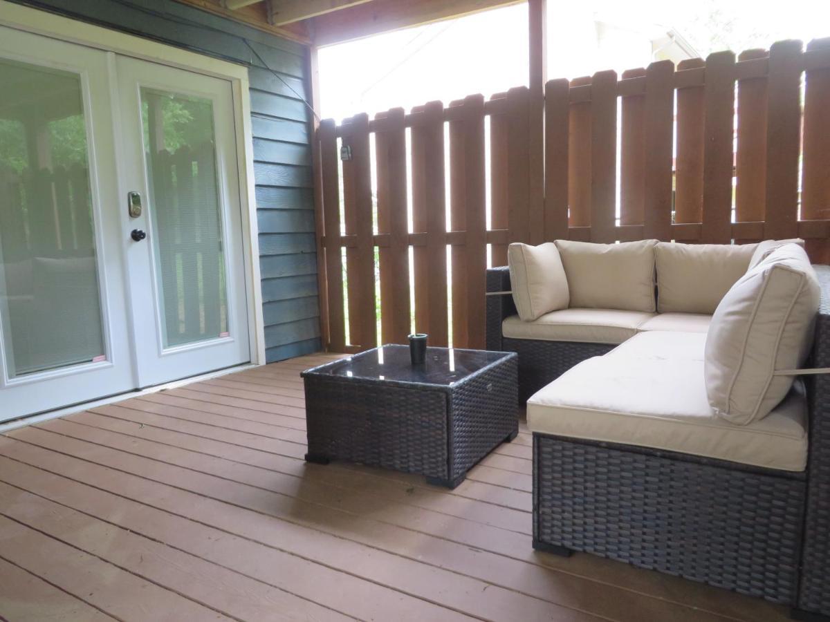 5 Star Atlanta Harsfield Guesthouse College Park Bagian luar foto