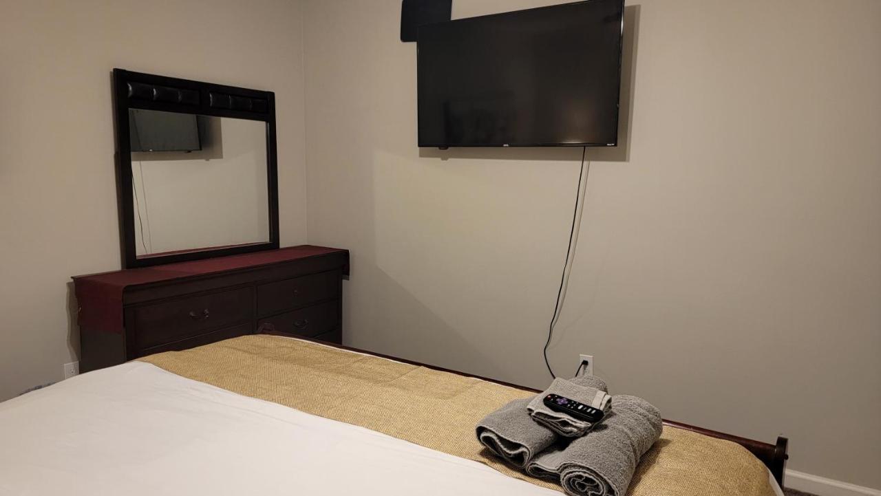 5 Star Atlanta Harsfield Guesthouse College Park Bagian luar foto