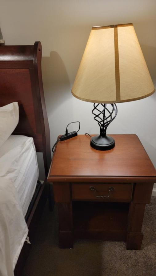 5 Star Atlanta Harsfield Guesthouse College Park Bagian luar foto